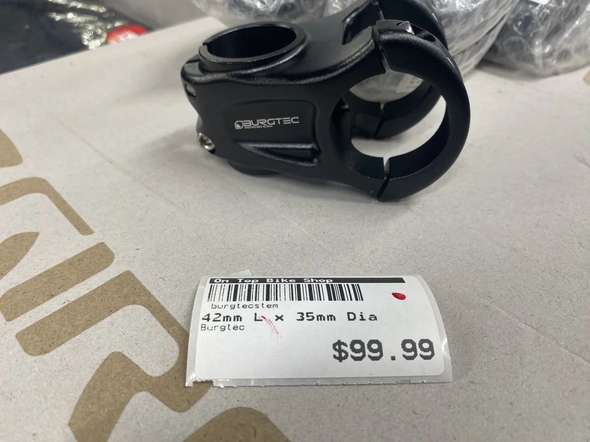 Burgtec Enduro MK3 Stem 42.5mm x 35mm -North Vancouver - image 1