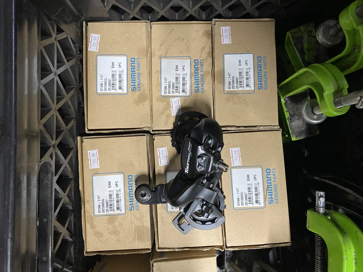 Shimano Tourney TX RD-TX800 Derailleur - North Vancouver - image 1